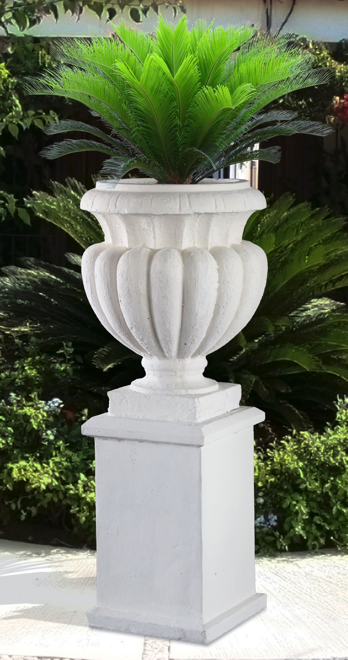 Bahama Urn