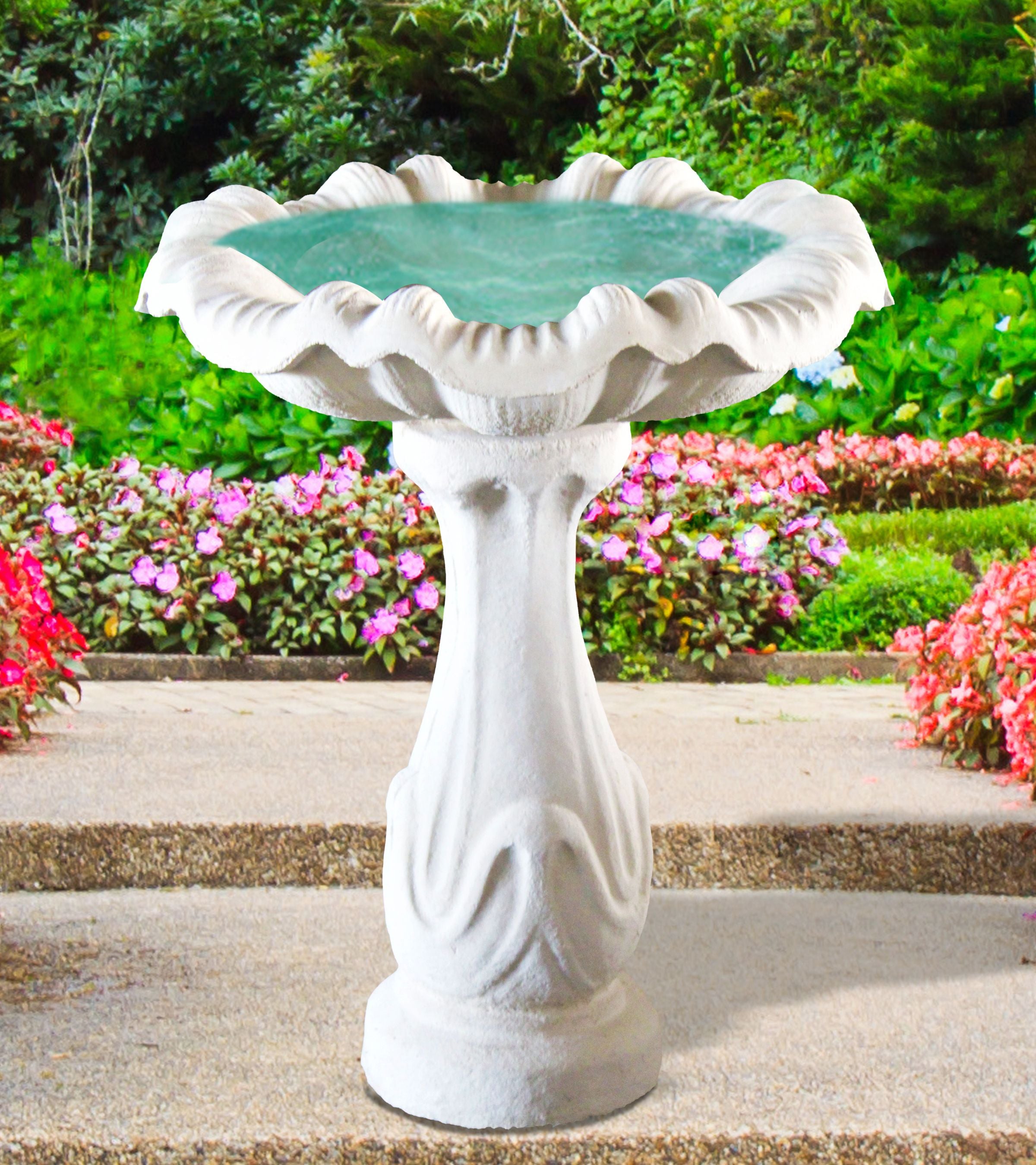 Classic Scallop Birdbath