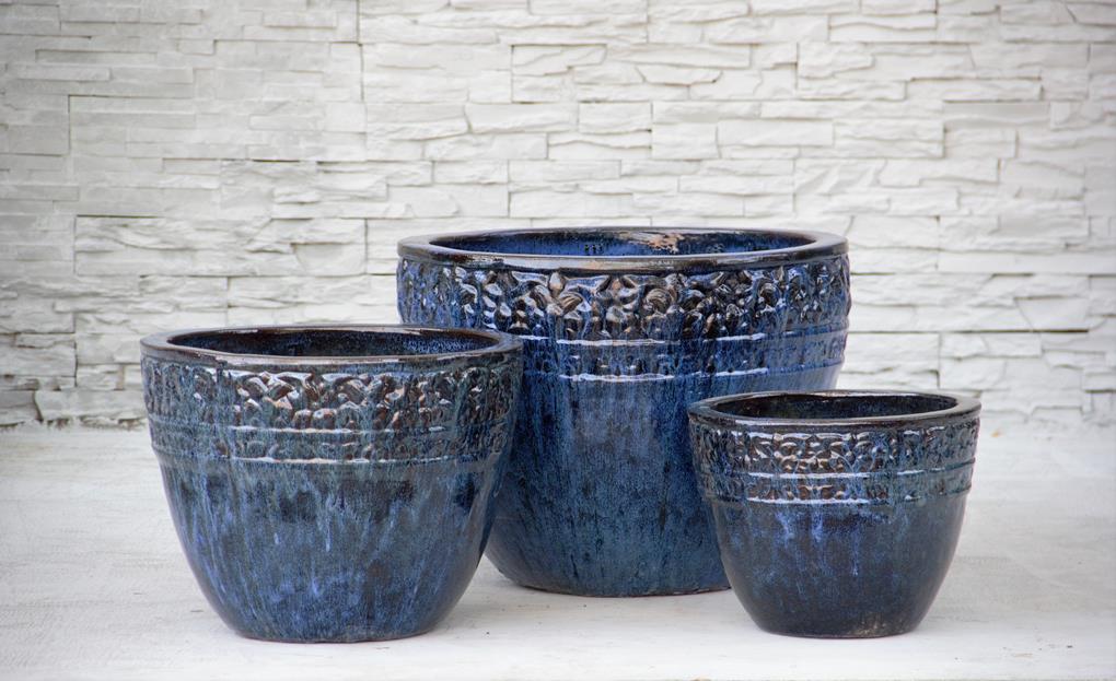 HAMPTON_PLANTERS - Cast Stone International 