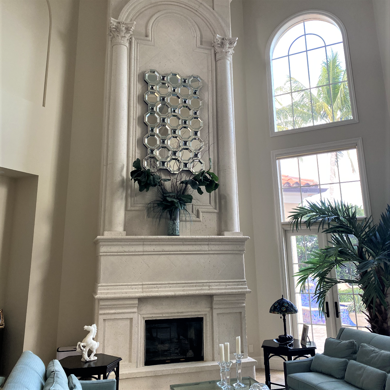 Moderna Fireplace