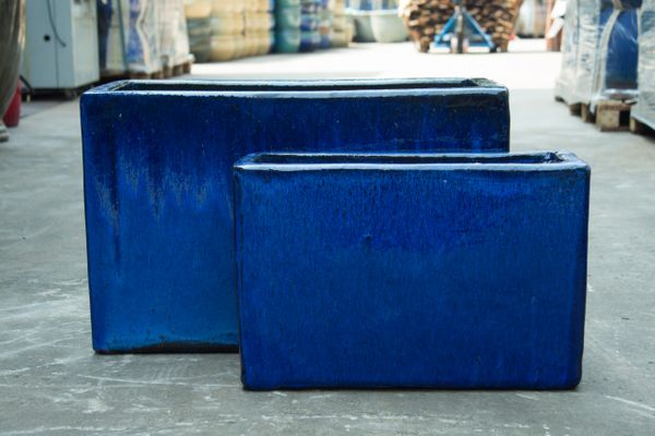 RECTANGULAR_CERAMIC_PLANTERS_69686942-5b49-408f-8b12-6b7d56014148 - Cast Stone International 