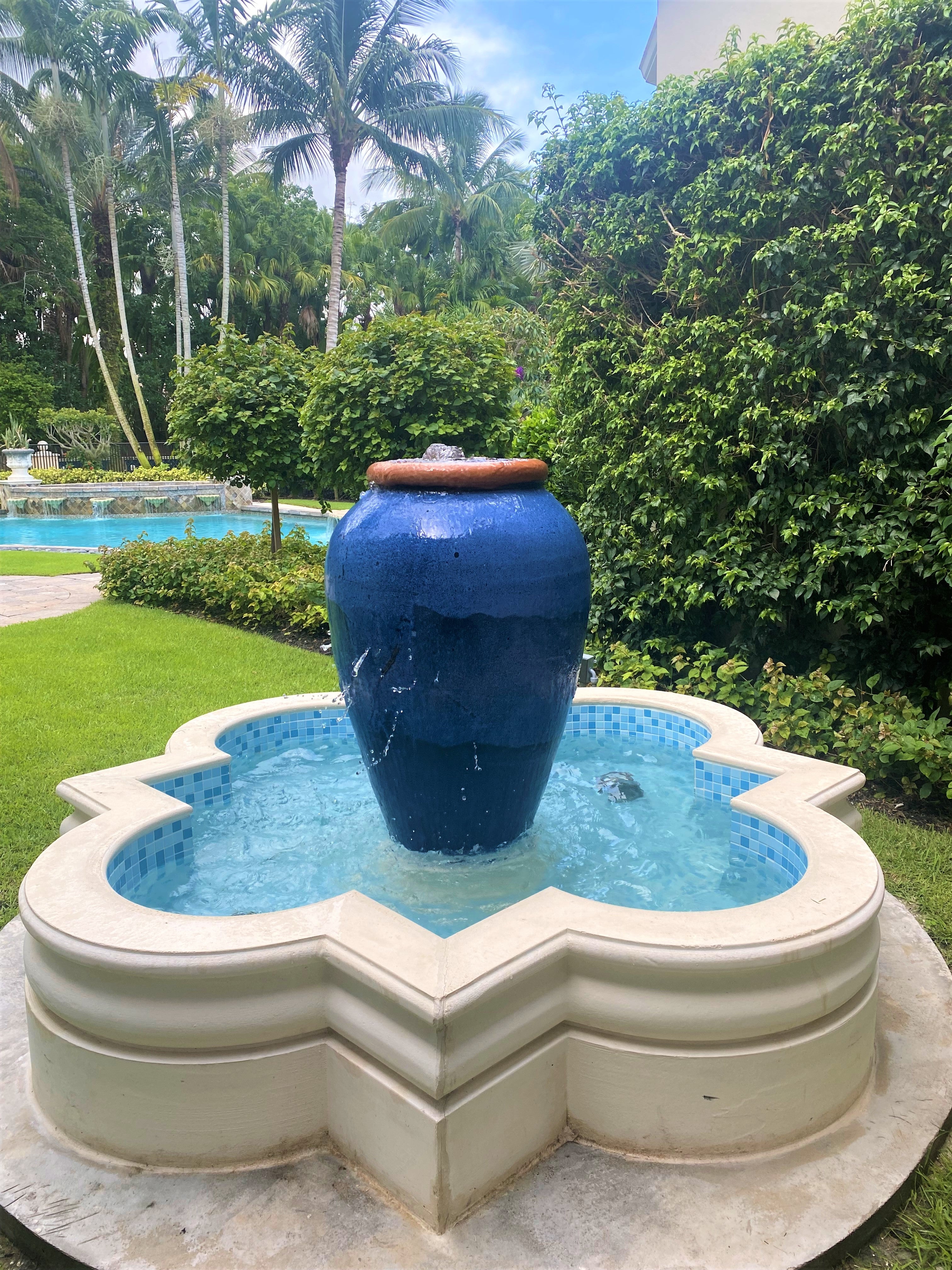 VUITTON_CERAMIC_FOUNTAIN - Cast Stone International 