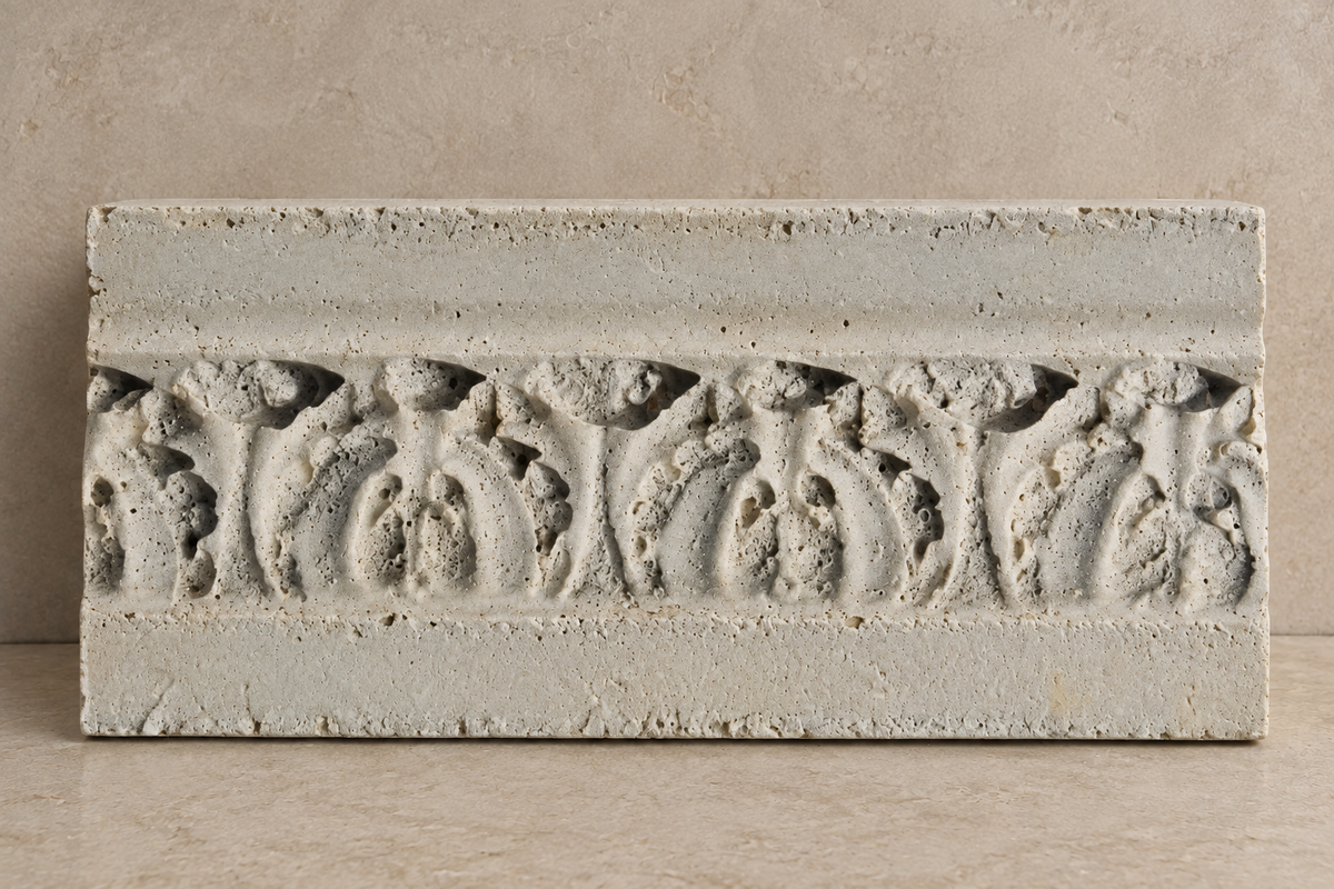 Crown Molding Model 4